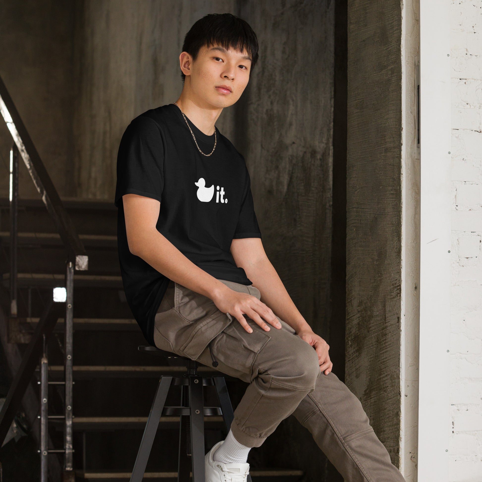 Black Duck it logo shirt male model 1