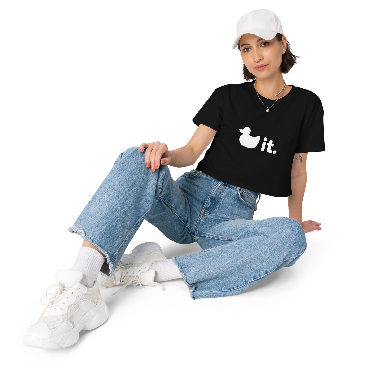 Black duck it logo shirt women's crop top female model